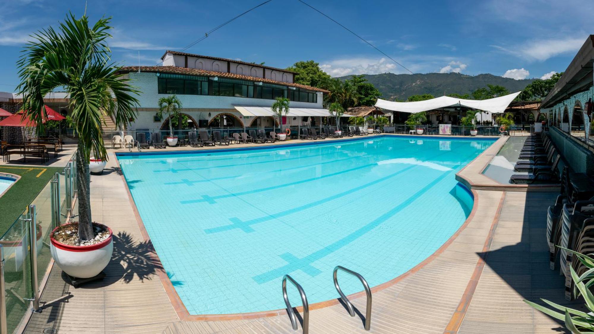 Hotel San Juan Internacional Girón Dış mekan fotoğraf