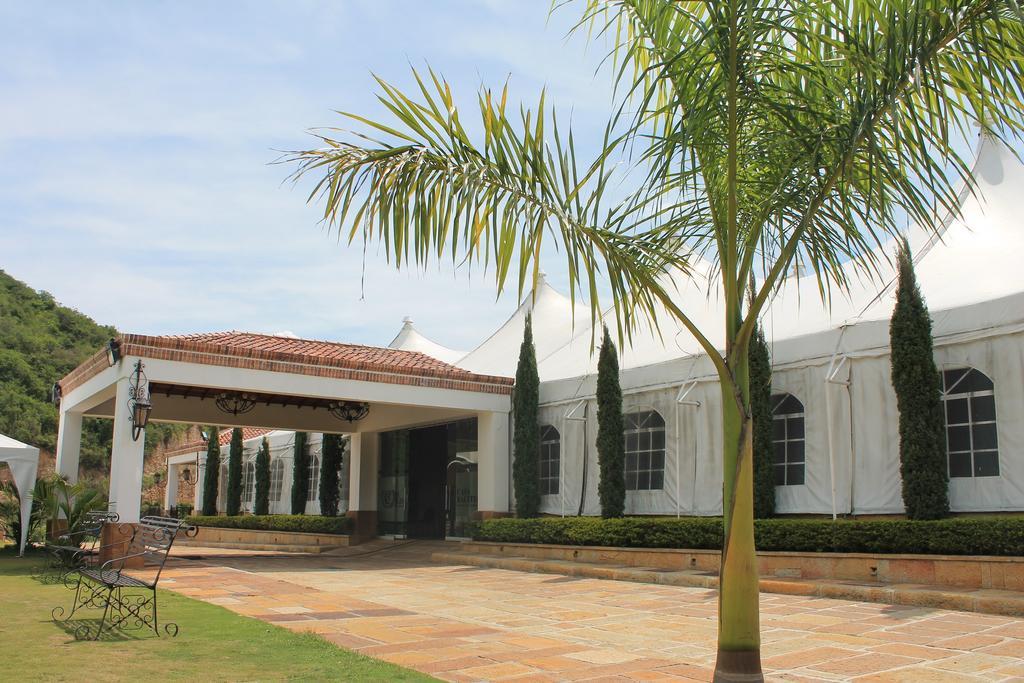 Hotel San Juan Internacional Girón Dış mekan fotoğraf